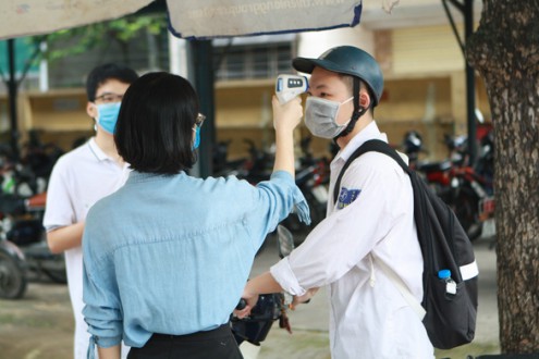 Trường học Hà Nội cho học sinh nghỉ vì có F1, F2